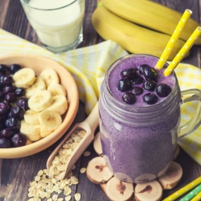 blueberry banana yogurt smoothie
